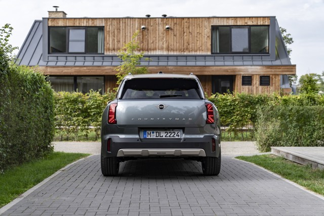 Mini Countryman photo 7