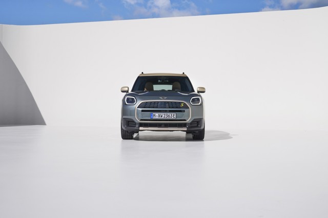 Mini Countryman photo 7