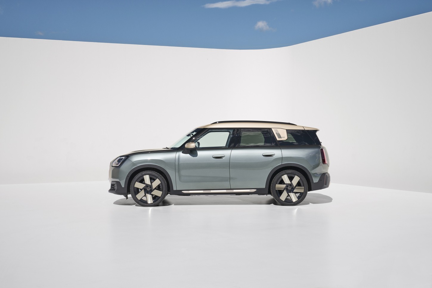 Mini Countryman photo 18
