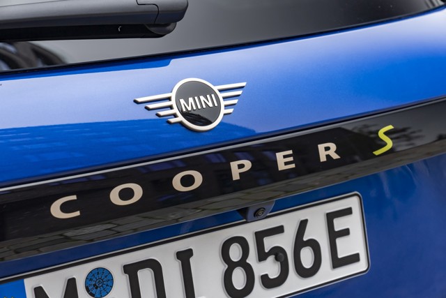 Mini Hatch photo 61