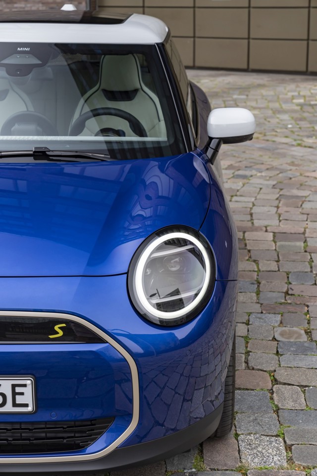 Mini Hatch photo 63