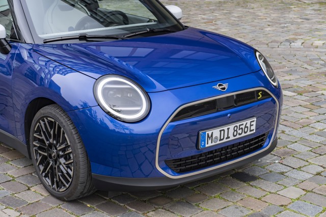 Mini Hatch photo 64