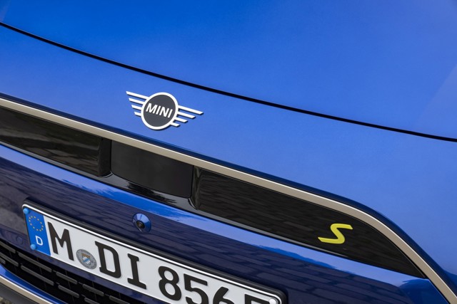 Mini Hatch photo 66
