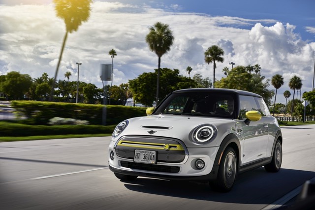 Mini Hatch photo 144