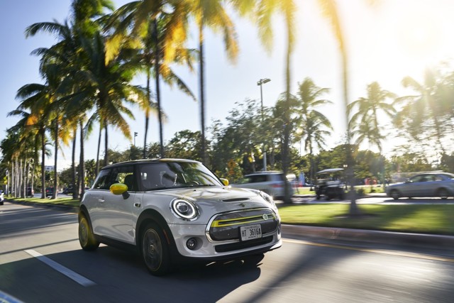 Mini Hatch photo 148