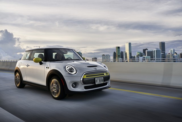 Mini Hatch photo 158