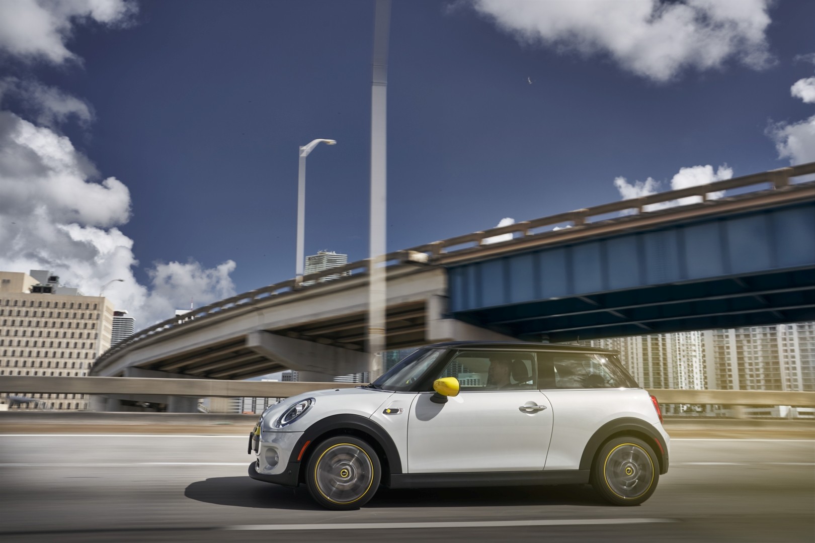 Mini Hatch photo 219