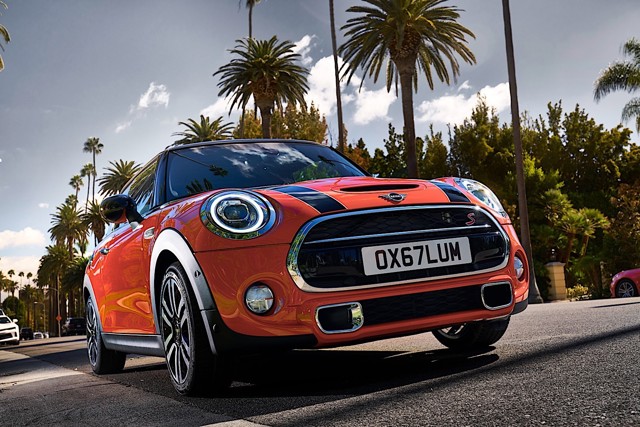 Mini Hatch photo 33