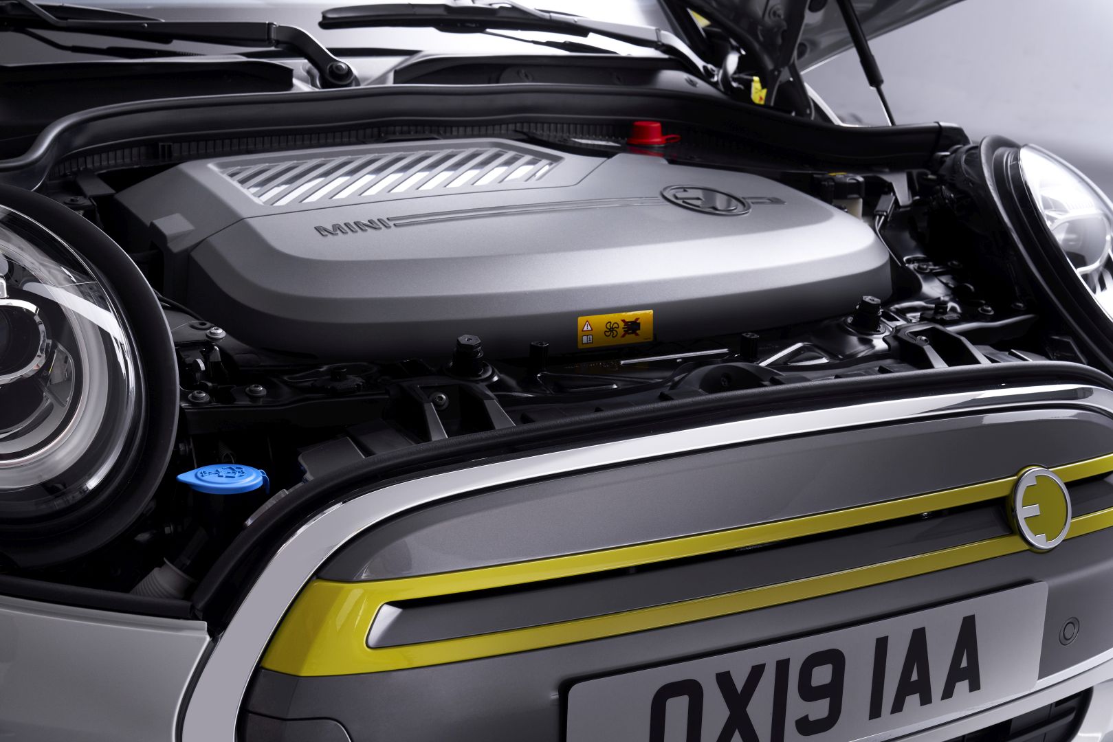 Mini Hatch photo 255