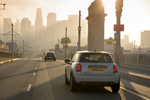 Mini Hatch photo 59