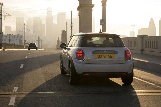 Mini Hatch photo 62