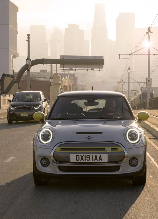 Mini Hatch photo 63