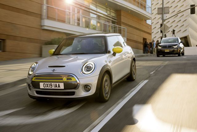 Mini Hatch photo 65