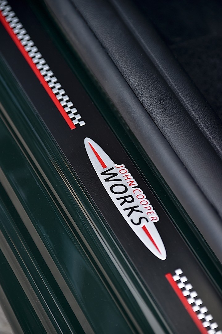 Mini Hatch photo 181