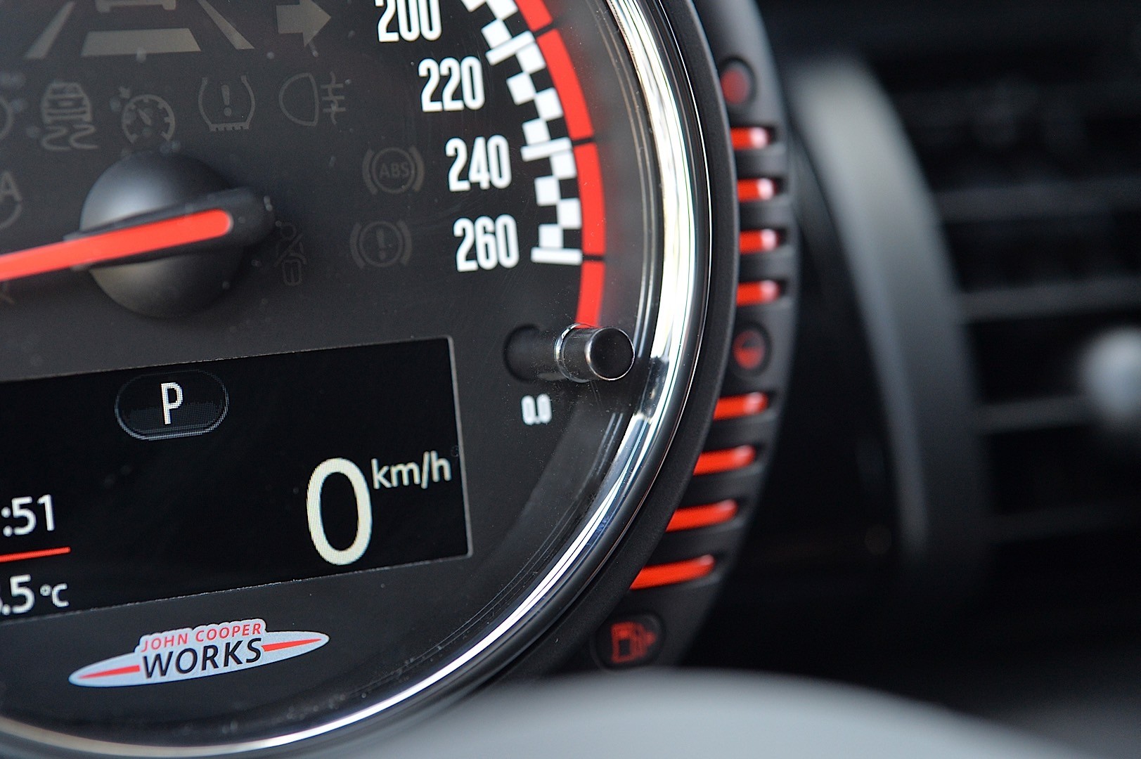 Mini Hatch photo 182