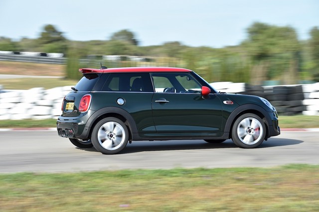 Mini Hatch photo 71