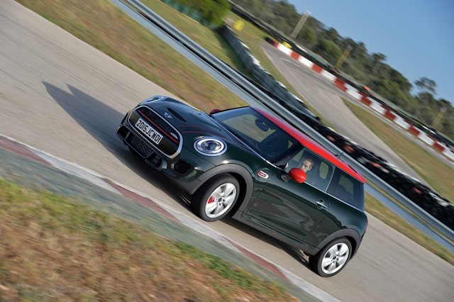 Mini Hatch photo 74
