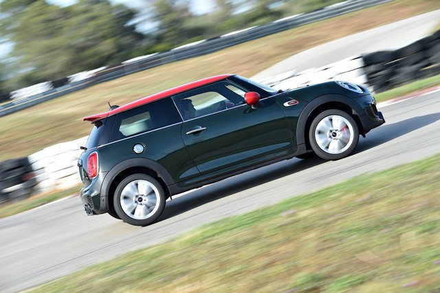 Mini Hatch photo 78