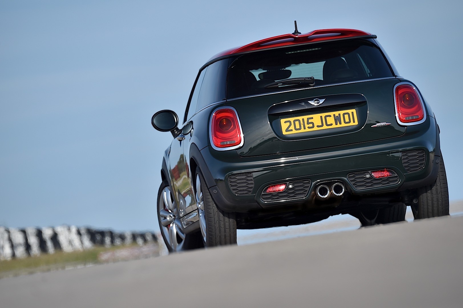 Mini Hatch photo 80
