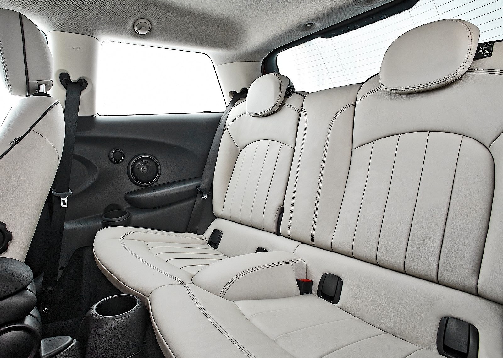 Mini Hatch photo 146