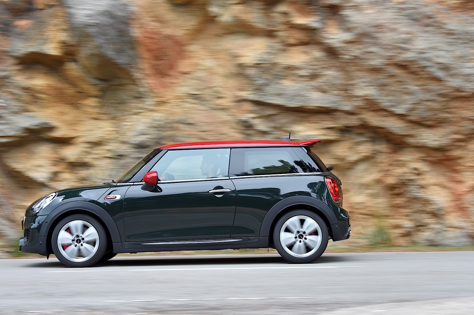 Mini Hatch photo 105