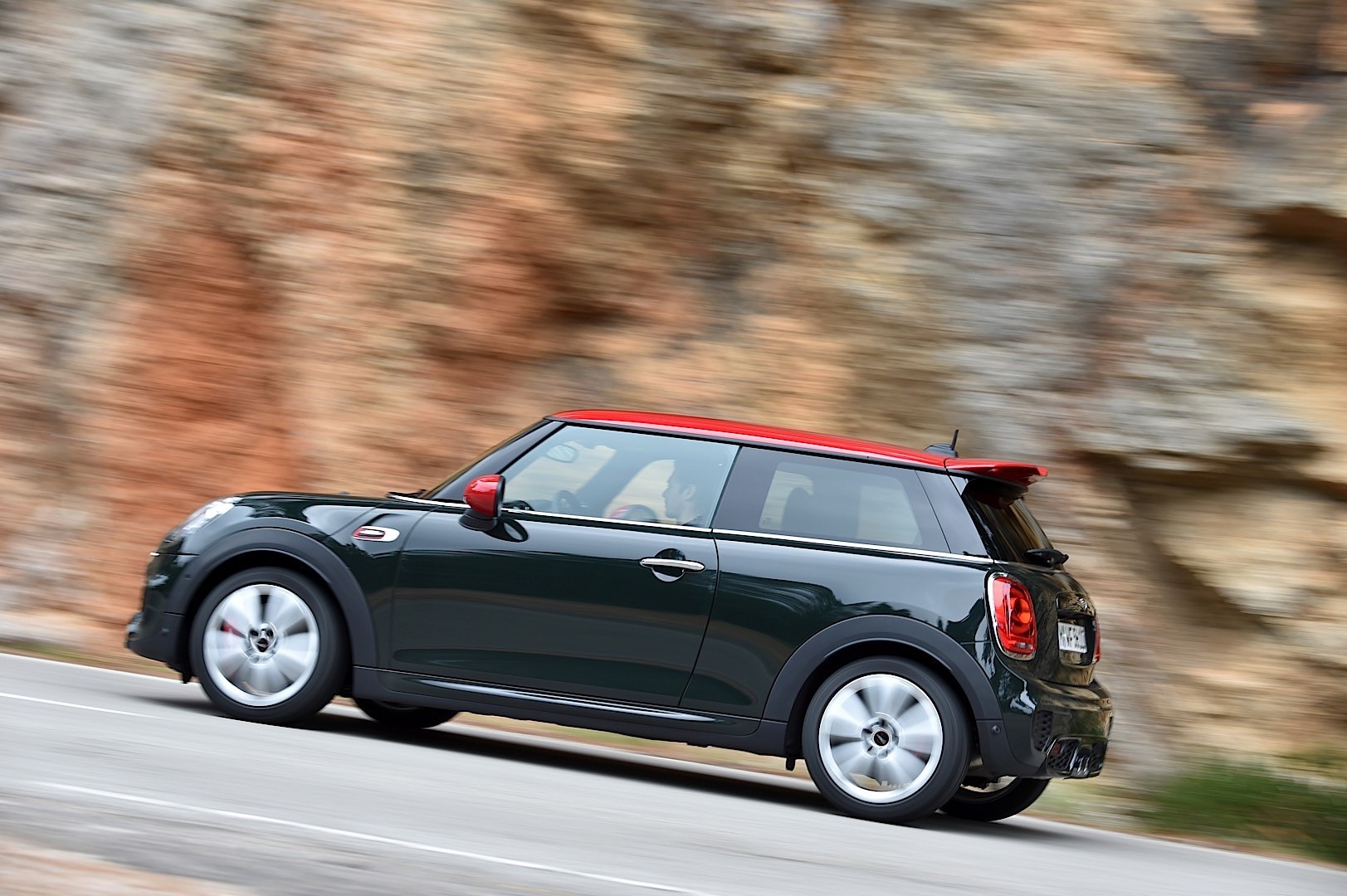 Mini Hatch photo 106