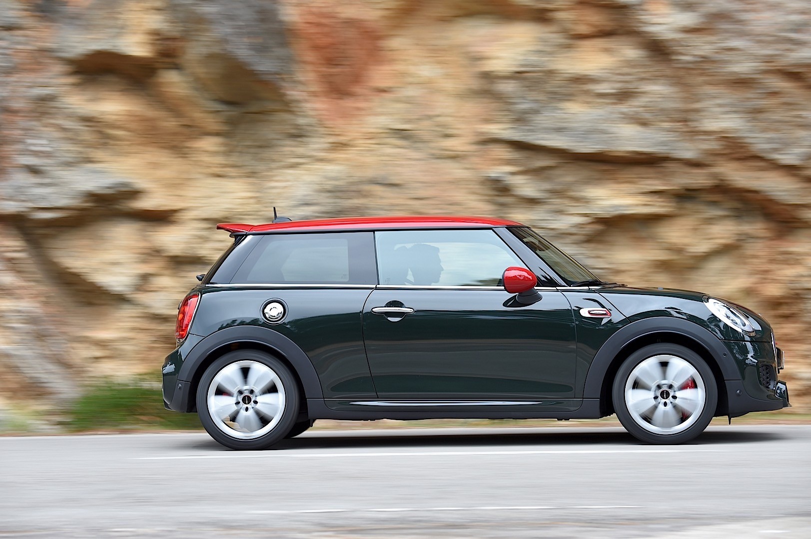 Mini Hatch photo 109