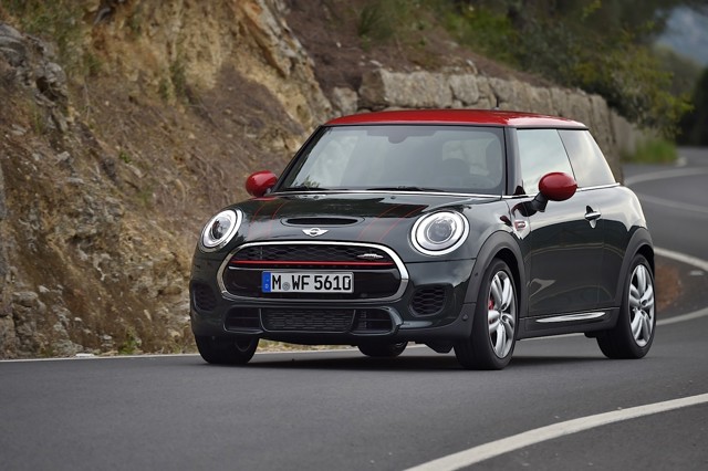 Mini Hatch photo 111