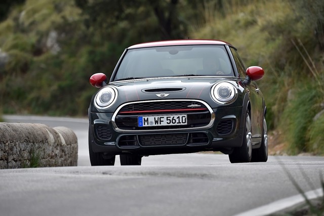Mini Hatch photo 121