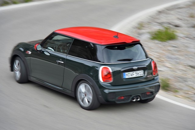 Mini Hatch photo 122