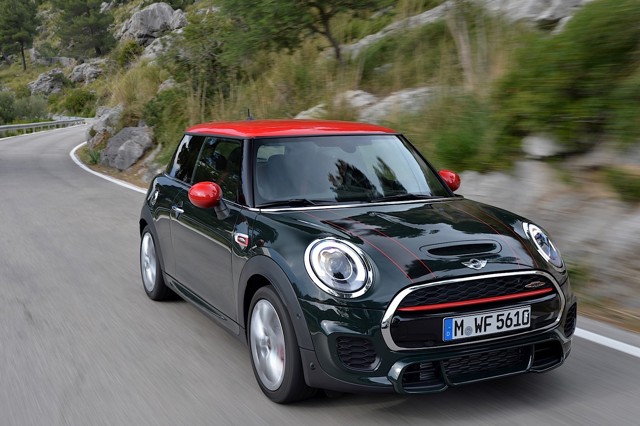 Mini Hatch photo 126