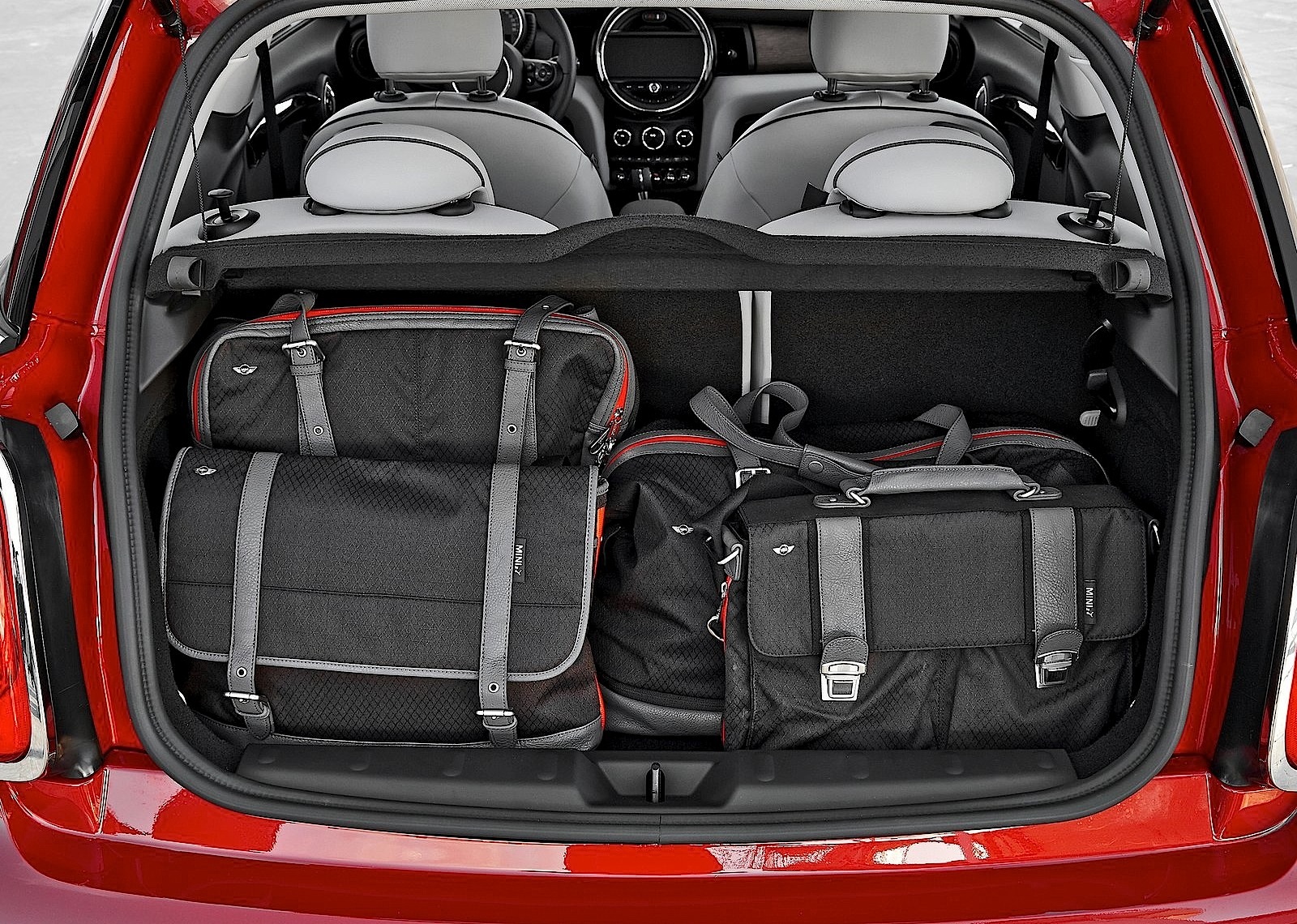 Mini Hatch photo 161