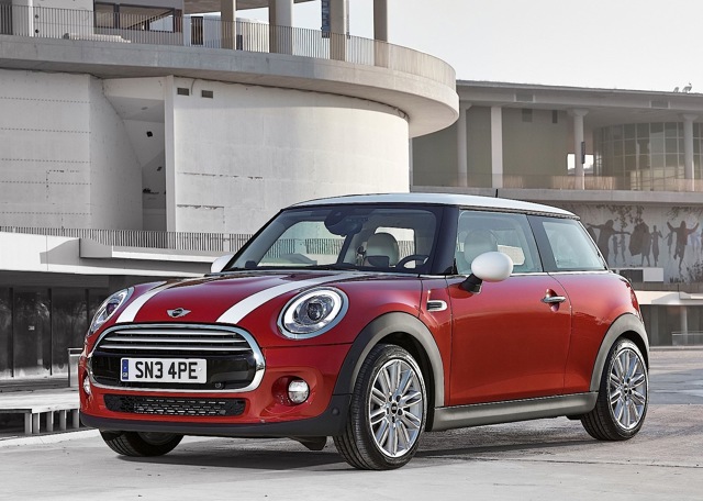 Mini Hatch photo 5