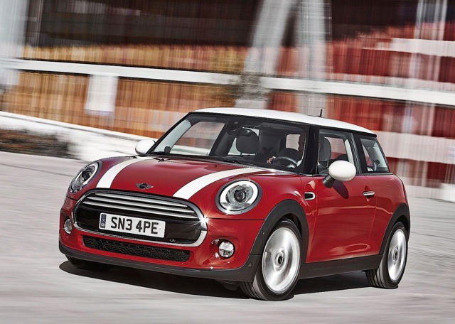Mini Hatch photo 8