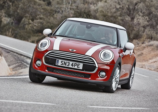 Mini Hatch photo 9