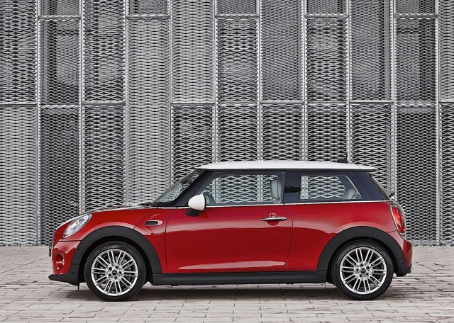Mini Hatch photo 13