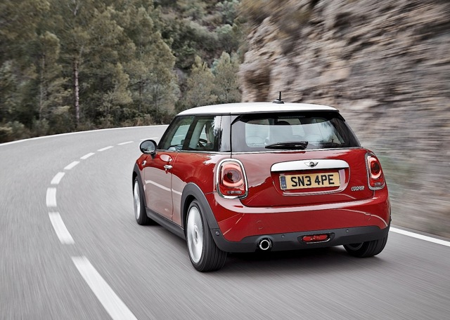 Mini Hatch photo 20