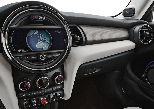 Mini Hatch photo 136