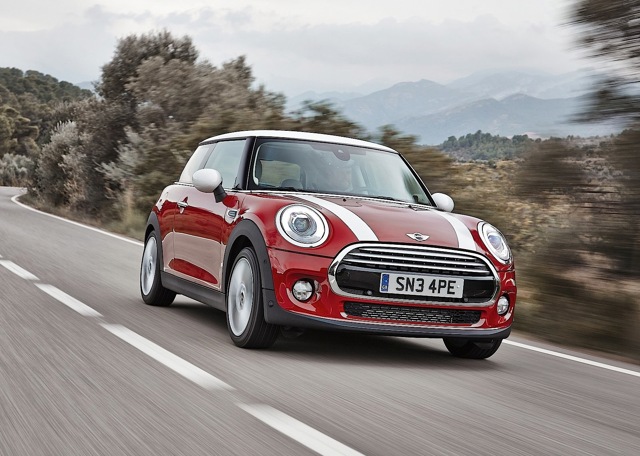 Mini Hatch photo 32