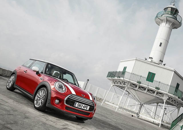 Mini Hatch photo 33