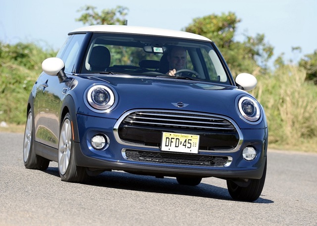 Mini Hatch photo 36