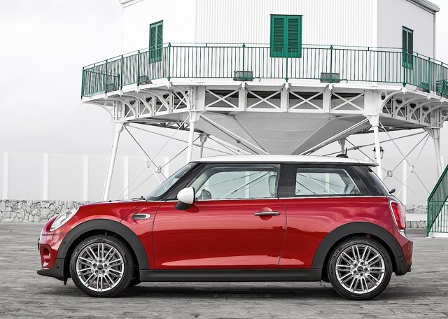 Mini Hatch photo 41
