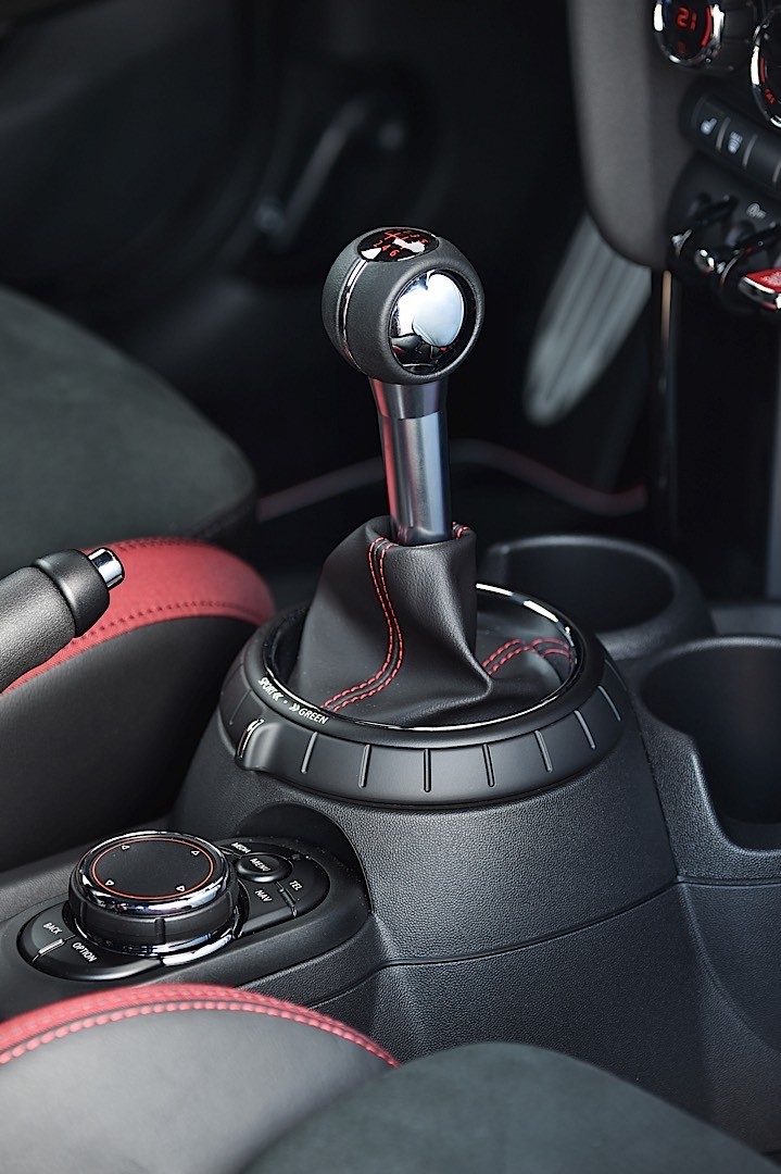 Mini Hatch photo 170