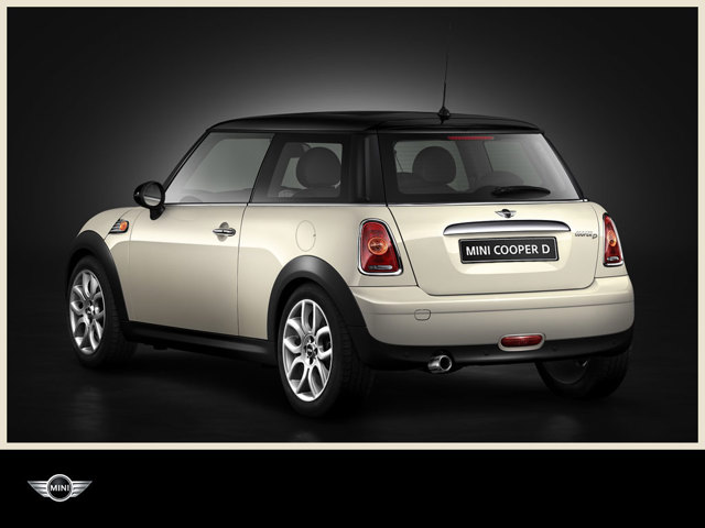 Mini Hatch photo 8