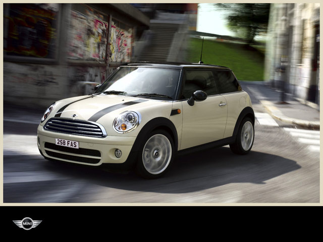 Mini Hatch photo 9