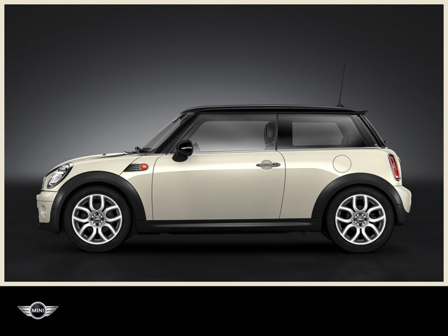 Mini Hatch photo 10