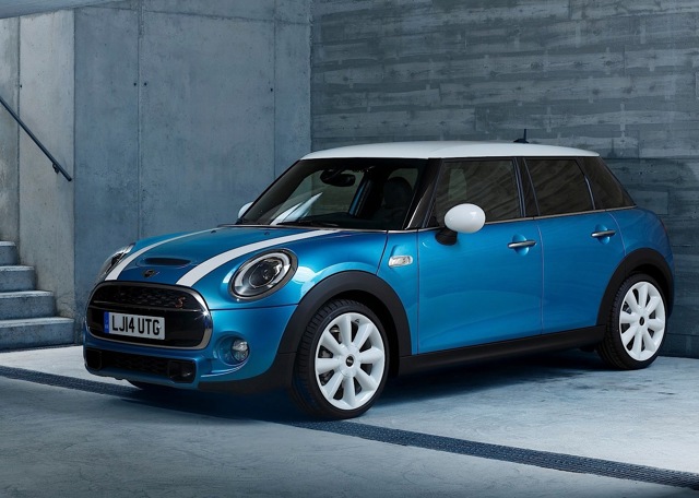 Mini Hatch photo 6