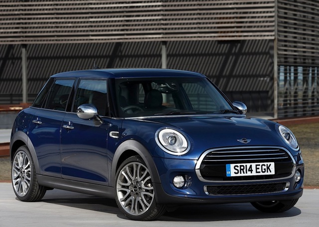 Mini Hatch photo 18