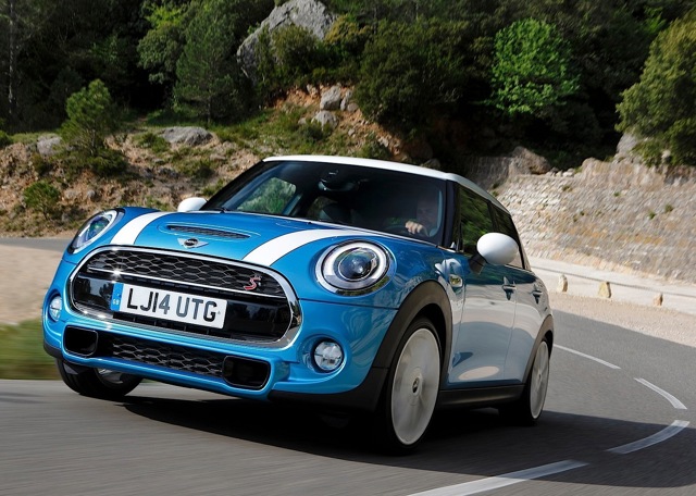Mini Hatch photo 22