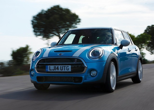 Mini Hatch photo 29